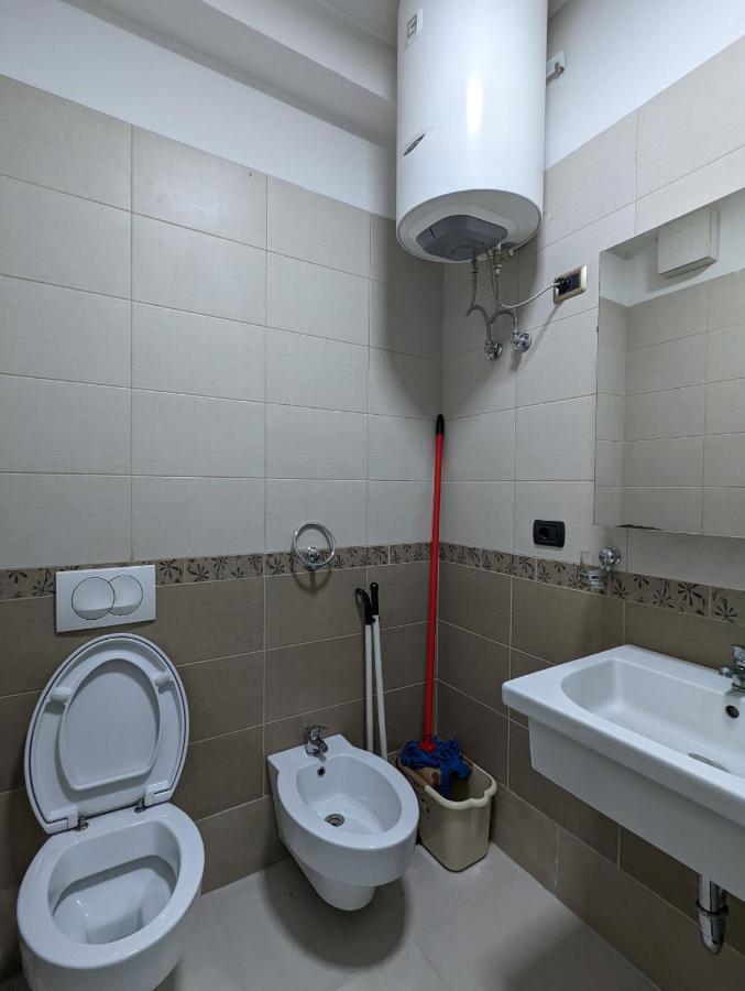 Spiranca Downtown Comfort Apartment ติรานา ภายนอก รูปภาพ