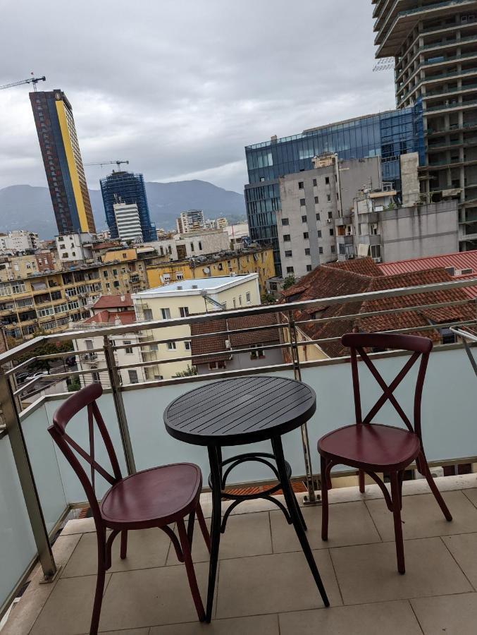 Spiranca Downtown Comfort Apartment ติรานา ภายนอก รูปภาพ