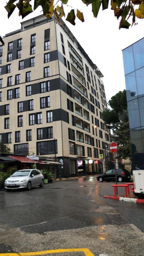 Spiranca Downtown Comfort Apartment ติรานา ภายนอก รูปภาพ