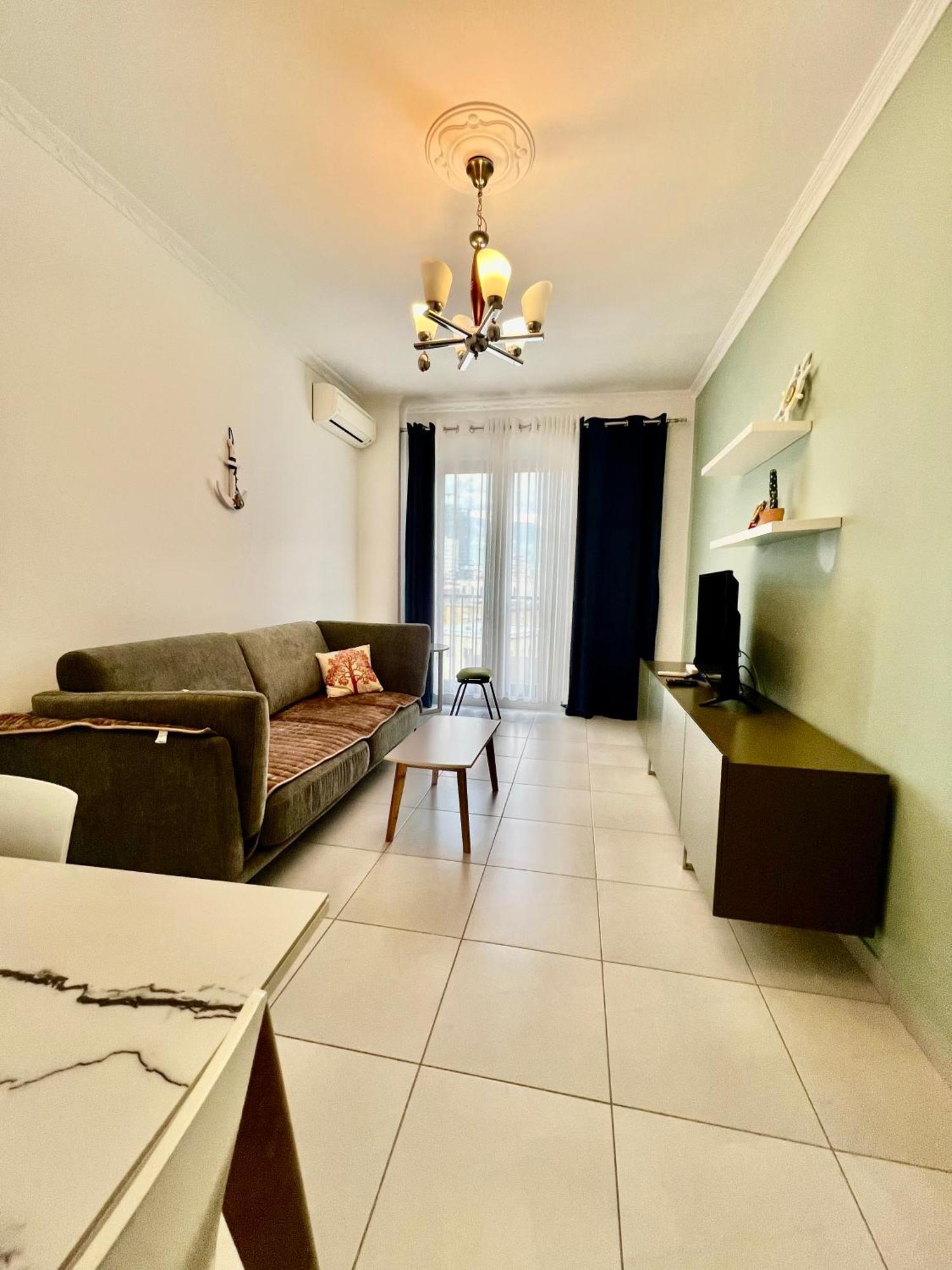Spiranca Downtown Comfort Apartment ติรานา ภายนอก รูปภาพ