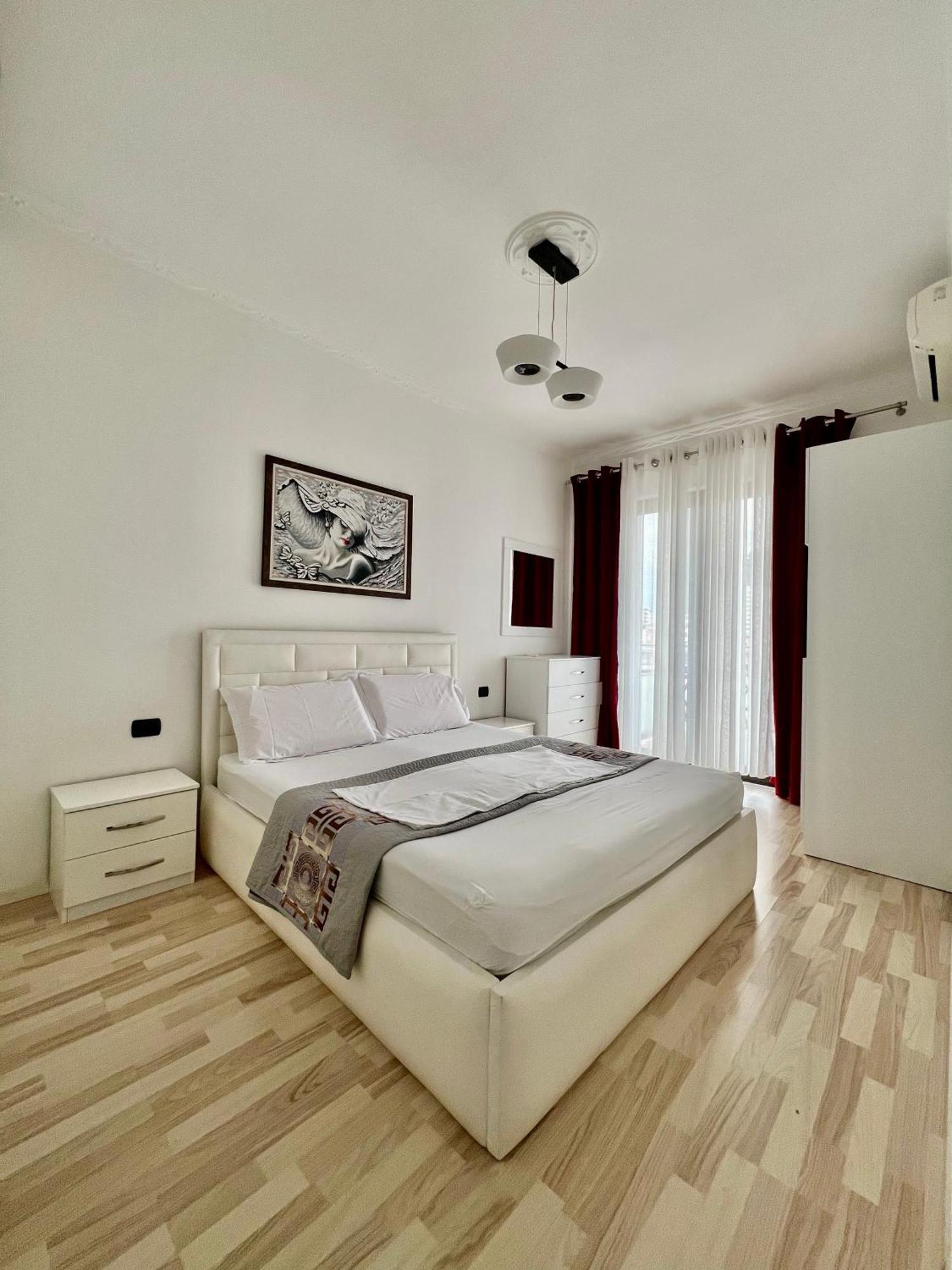 Spiranca Downtown Comfort Apartment ติรานา ภายนอก รูปภาพ